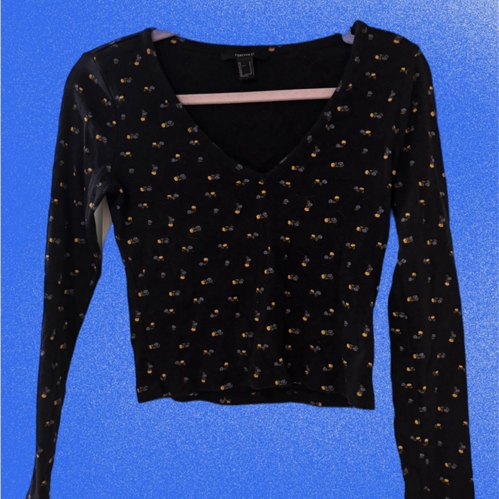 Forever 21 Black Fitted Long Sleeve Blouse
